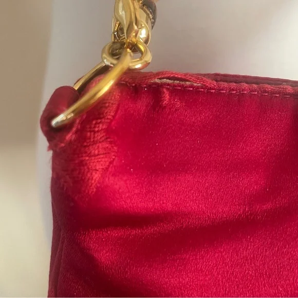 Gucci Red Satin Bamboo Crossbody Bag - Picture 13 of 15